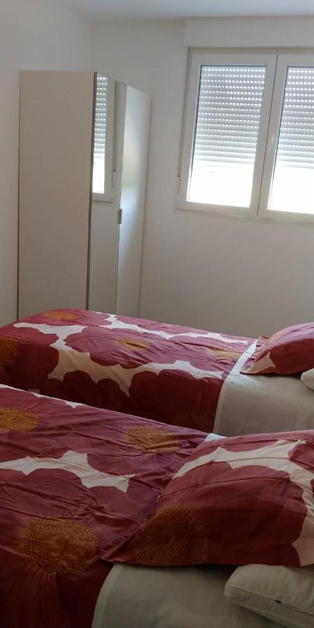 Apartamentos Turisticos Magencio Carucedo Ngoại thất bức ảnh