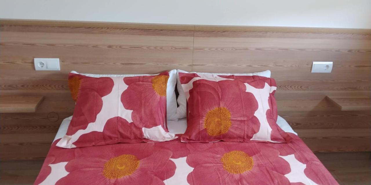 Apartamentos Turisticos Magencio Carucedo Ngoại thất bức ảnh